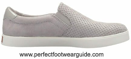 can you wear sneakers with business casual 7