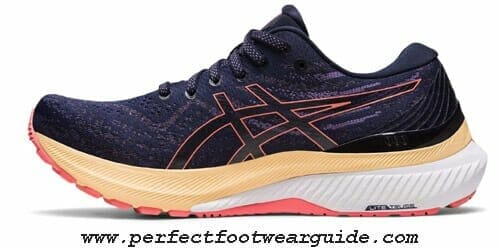 best walking shoes for flat feet and overpronation 3